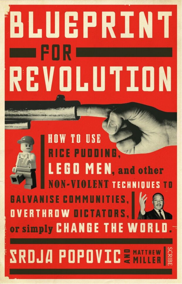 Couverture britannique de Blueprint for a Revolution.